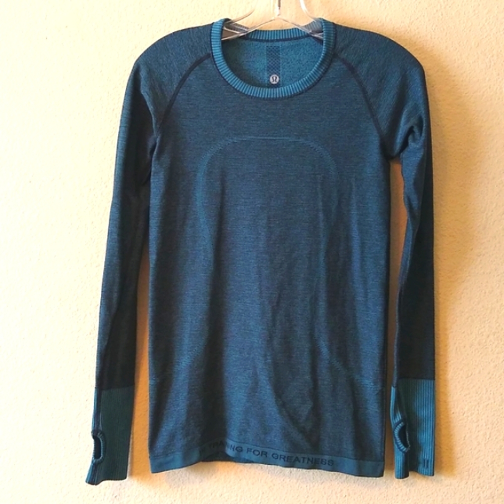 Lululemon top